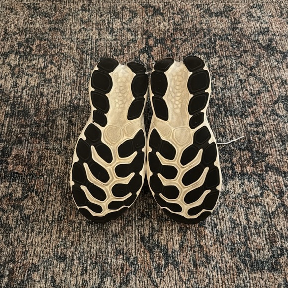 New Balance Freshfoam X More V4 - Picture 4 of 4